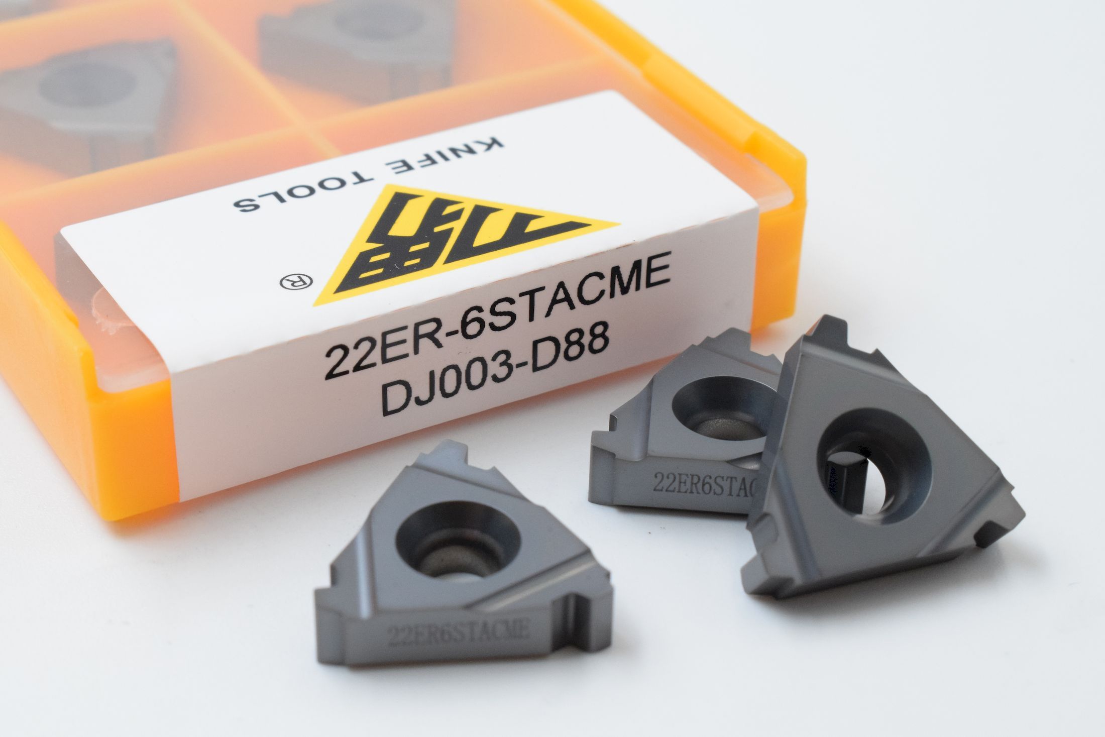 22ER6STACME DJ003-D88