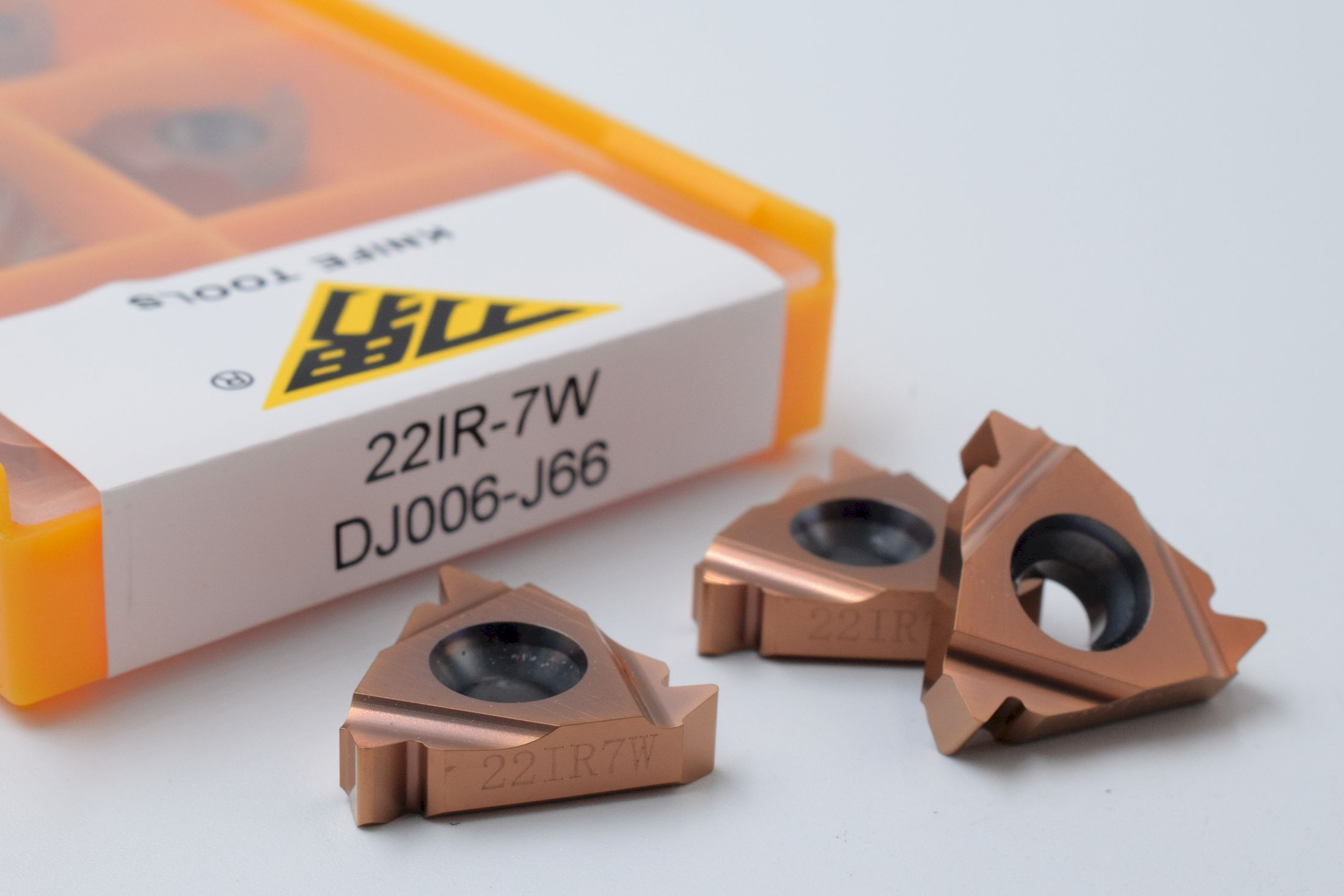22IR7W DJ006-J66