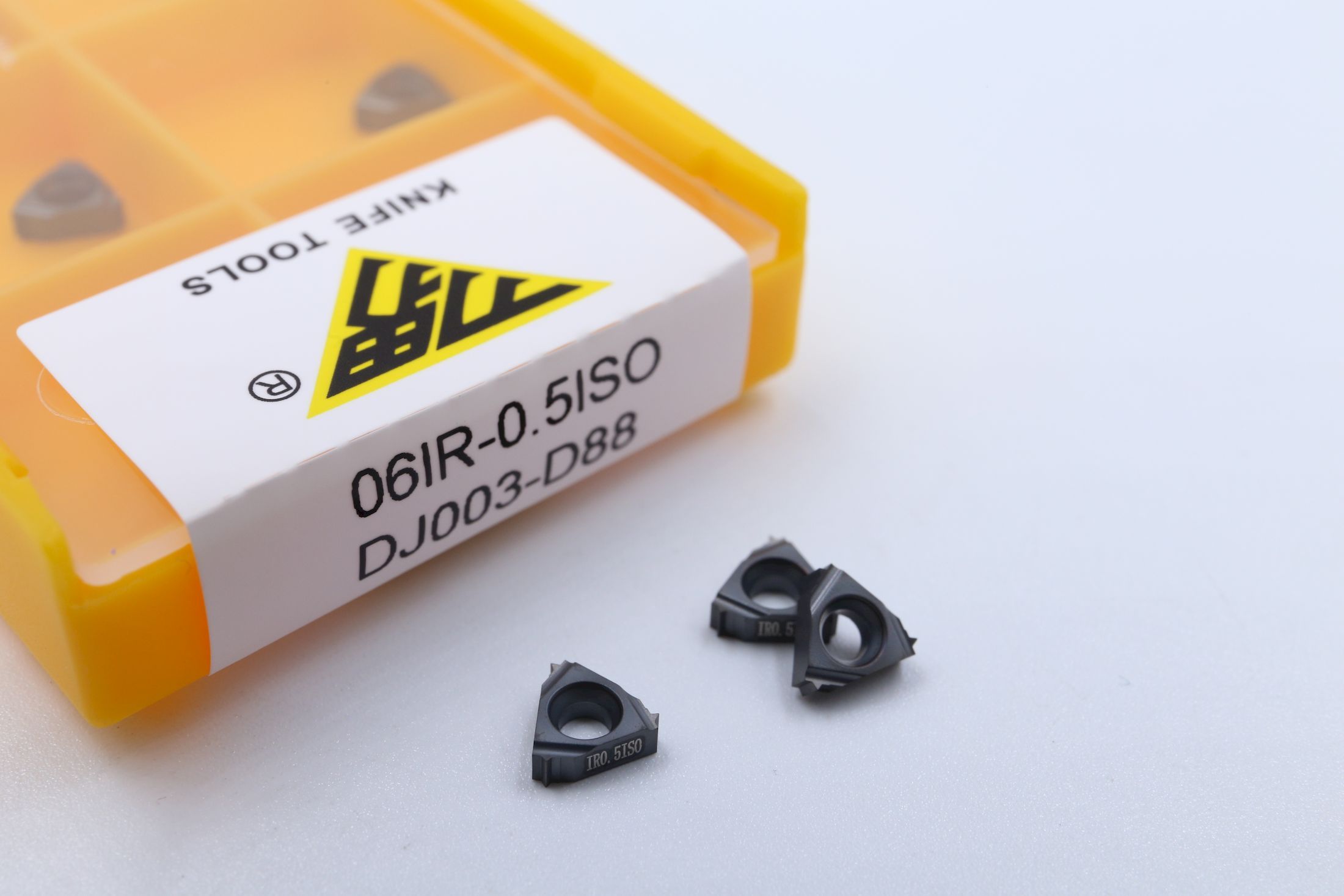 06IR0.5ISO DJ003-D88